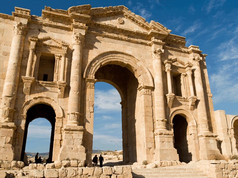 Triumphal Arch Centuries-old Welcome